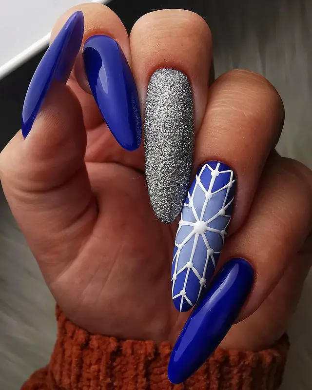 Blue Winter Nails with Snowflake Art