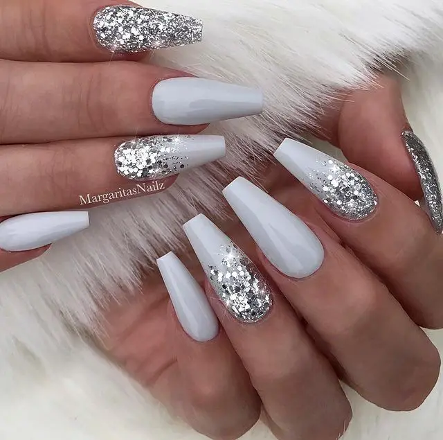 Sparkly Gray Nails