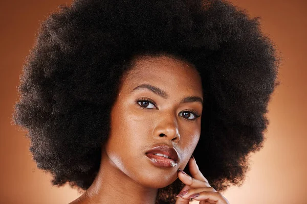 Read more about the article Effortless Daily Moisture for 4C Hair: Unleash the True Potential of Your Coils