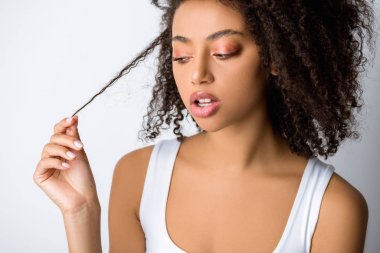 Mastering the Art of Co-Washing: How To Co-Wash 4C Hair