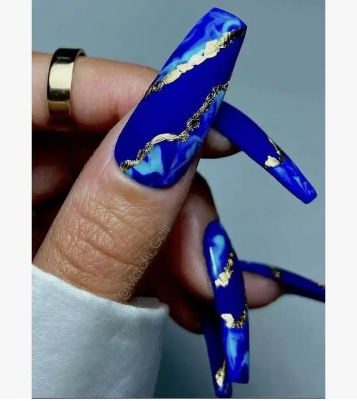 blue summer nails 2