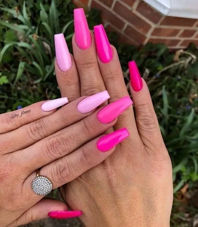 summer pink nails 3