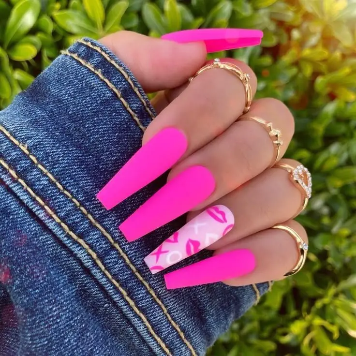 summer pink nails 4